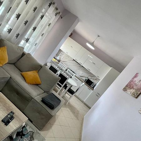 Endri'S Apartments Tiranë Eksteriør bilde